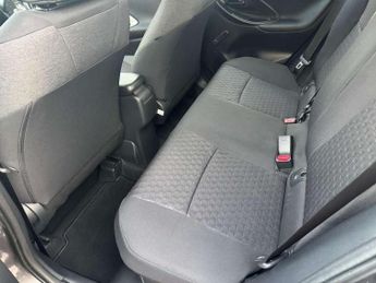 Toyota Yaris 1.5 Hybrid Icon 5dr CVT
