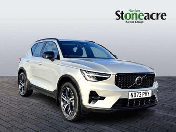 Volvo XC40 2.0 B3P Plus Dark 5dr Auto