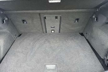 Volkswagen Golf 1.5 eTSI 150 R-Line 5dr DSG