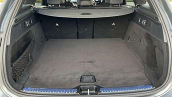 Mercedes-Benz GLC GLC 300 4Matic AMG Line 5dr 9G-Tronic