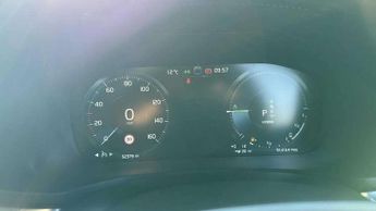 Volvo S60 2.0 T8 Hybrid R DESIGN Plus 4dr AWD Auto