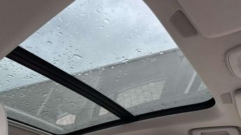 Volvo XC90 2.0 B5D [235] Plus Dark 5dr AWD Geartronic