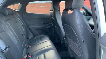 Jaguar E-Pace 1.5 P300e R-Dynamic SE 5dr Auto