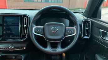 Volvo XC40 2.0 T4 Inscription Pro 5dr Geartronic