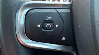 Volvo XC40 2.0 T4 Inscription Pro 5dr Geartronic