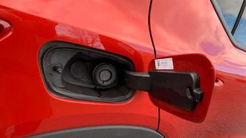 Volvo XC40 2.0 B3P Core 5dr Auto