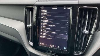 Volvo XC60 2.0 B5P Core 5dr AWD Geartronic