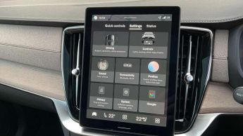 Volvo XC90 2.0 B5P Plus Dark 5dr AWD Geartronic