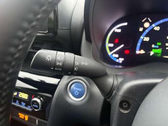 Toyota Yaris Cross 1.5 Hybrid Design 5dr CVT