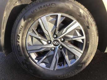 Hyundai Tucson 1.6 TGDi Hybrid 230 SE Connect 5dr 2WD Auto