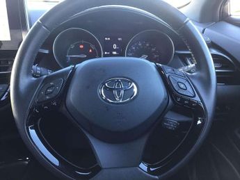 Toyota C-HR 1.8 Hybrid Design 5dr CVT