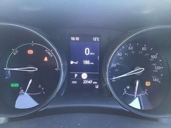 Toyota C-HR 1.8 Hybrid Design 5dr CVT