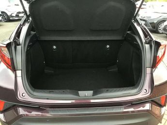 Toyota C-HR 1.8 Hybrid Icon 5dr CVT