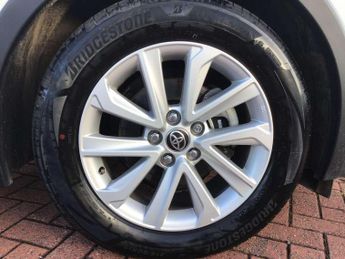 Toyota C-HR 1.8 Hybrid Icon 5dr CVT