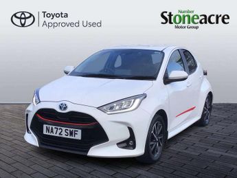 Toyota Yaris 1.5 Hybrid Design 5dr CVT