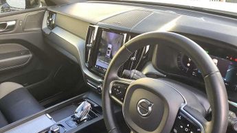 Volvo XC60 2.0 B4D Plus Dark 5dr AWD Geartronic