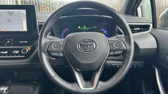 Toyota Corolla Touring Sport 2.0 VVT-i Hybrid Design 5dr CVT