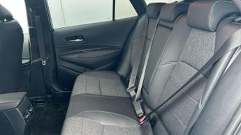 Toyota Corolla Touring Sport 2.0 VVT-i Hybrid Design 5dr CVT