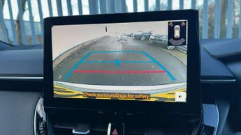 Toyota Corolla Touring Sport 2.0 Hybrid GR Sport 5dr CVT