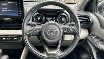 Toyota Yaris 1.5 Hybrid Excel 5dr CVT