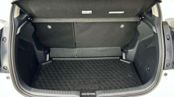 Toyota Yaris 1.5 Hybrid Design 5dr CVT