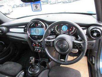 MINI Hatchback 5dr 1.5 Cooper Sport 5dr Auto