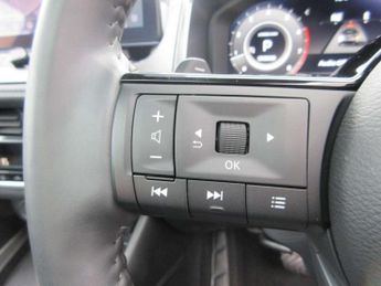 Nissan Qashqai 1.3 DiG-T MH 158 N-Connecta 5dr Xtronic