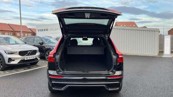 Volvo XC60 2.0 B5P Plus Dark 5dr AWD Geartronic