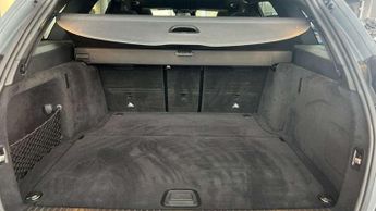 Mercedes-Benz C-Class Estate C300d AMG Line Premium Plus 5dr 9G-Tronic