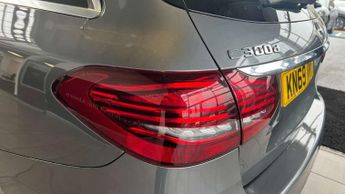 Mercedes-Benz C-Class Estate C300d AMG Line Premium Plus 5dr 9G-Tronic