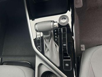 Kia Niro 1.6 GDi 127 Hybrid 2 Nav 5dr DCT