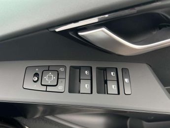 Kia Niro 1.6 GDi 127 Hybrid 2 Nav 5dr DCT