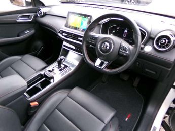 MG HS 1.5 T-GDI Excite 5dr DCT