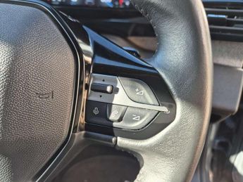 Peugeot 308 1.2 PureTech Allure Premium 5dr EAT8