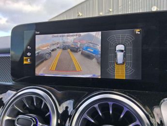 Mercedes-Benz GLB GLB 200 AMG Line Premium 5dr 7G-Tronic