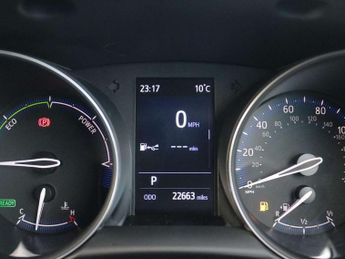 Toyota C-HR 1.8 Hybrid Design 5dr CVT