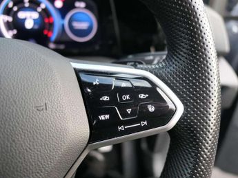 Volkswagen Golf 2.0 TDI 200 GTD 5dr DSG