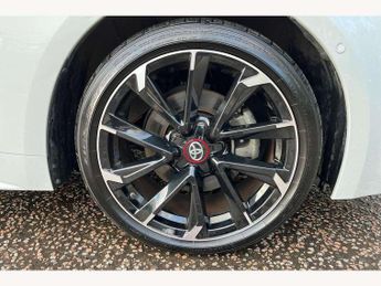 Toyota Corolla 2.0 VVT-i Hybrid GR Sport 5dr CVT