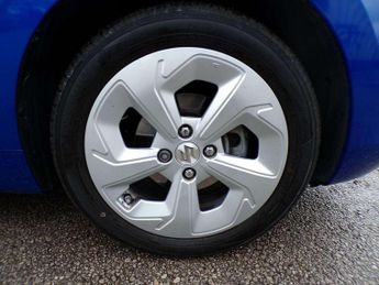 Suzuki Swift 1.2 Mild Hybrid Motion 5dr CVT
