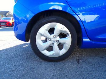 Suzuki Swift 1.2 Mild Hybrid Motion 5dr CVT