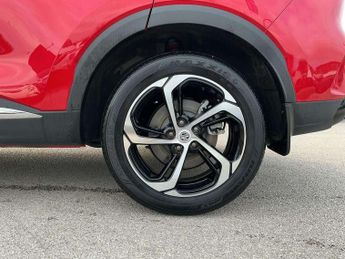 MG HS 1.5 T-GDI Trophy 5dr DCT