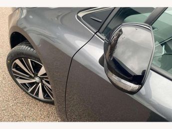 Toyota Corolla 1.8 Hybrid Design 5dr CVT