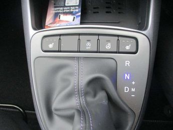 Hyundai i10 1.2 [79] Premium 5dr Auto [Nav]