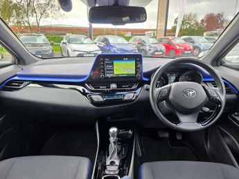 Toyota C-HR 1.8 Hybrid Dynamic 5dr CVT