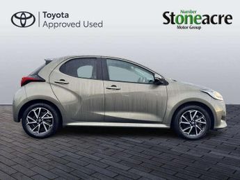 Toyota Yaris 1.5 Hybrid Design 5dr CVT