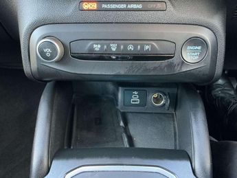 Ford Focus Estate 1.0 EcoBoost Hybrid mHEV Titanium Vig 5dr Auto