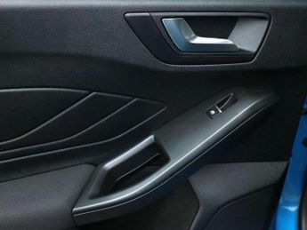 Ford Focus 1.0 EcoBoost Hybrid mHEV ST-Line 5dr Auto