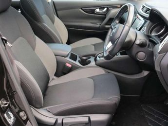 Nissan Qashqai 1.3 DiG-T 160 [157] N-Connecta 5dr DCT Glass Roof