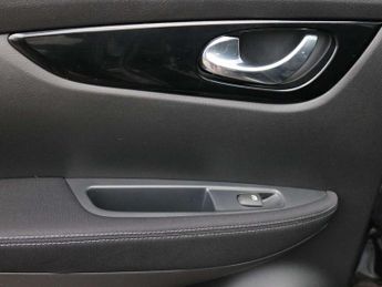 Nissan Qashqai 1.3 DiG-T 160 [157] N-Connecta 5dr DCT Glass Roof