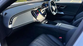 Mercedes-Benz E-Class E300e AMG Line Premium 4dr 9G-Tronic